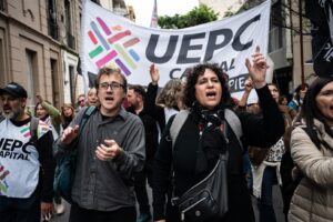 En Córdoba votemos a la Multicolor en Ctera para echar a la Celeste y a Roberto Cristalli