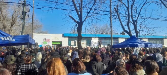 Moreno: docente brutalmente golpeada y paro distrital