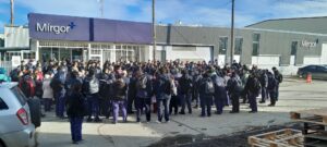 Ante los 300 despidos del Grupo Mirgor hay que imponer una huelga provincial