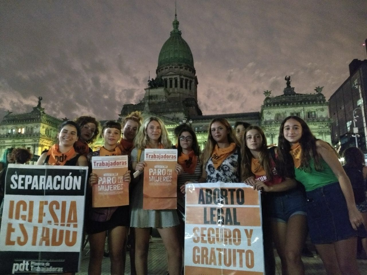 Las secundarias vamos a la asamblea de mujeres y disidencias del ...