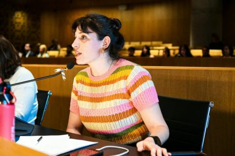 La concejala Cintia Frencia denunció a Mercado Libre por usura