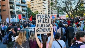 En la Universidad de Córdoba preparemos una gran marcha federal desde abajo junto a trabajadores y estudiantes