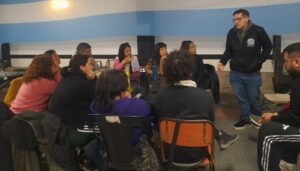 Docentes de Tigre y San Fernando en paro provincial y trabajadores de Fate fortalecen la unidad de las luchas