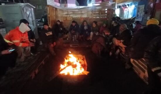 300 familias fueguinas acampan por la reposición del subsidio al gas envasado