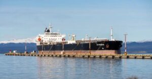 Fuera el barco imperialista inglés de Ushuaia: Milei y Melella, socios en el negocio del saqueo petrolero