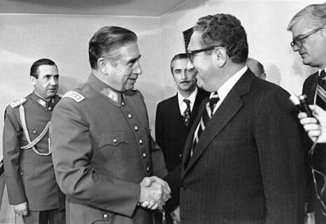 Henry Kissinger, la muerte de un enemigo de los pueblos oprimidos