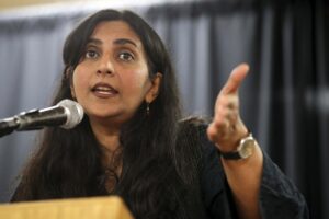 Importante resultado electoral de Kshama Sawant en la zona de Seattle