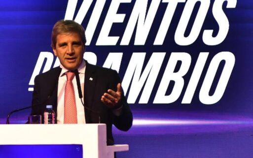 La UIA se queja, pero banca el ajuste antiobrero de Milei