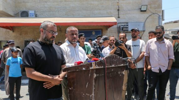 Qué implica la disolución del comité de gobierno de Gaza por parte de Hamas