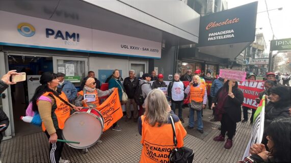 "¡Pami es nuestro!": los jubilados nos organizamos en La Matanza
