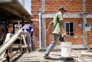 Crisis laboral del Plan Milei-Caputo: 45,2% de trabajadores en actividad no cuentan con aportes previsionales