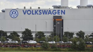 Alemania: la reconversión militarista de una planta de Volkswagen