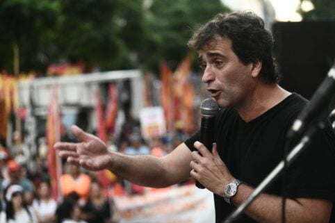 “El derecho a la protesta en riesgo en la era Milei”, charla-debate con Gabriel Solano en la Feria del Libro