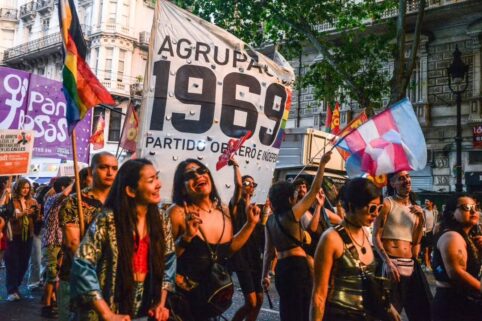 A la marcha del Orgullo porque a Milei y los ajustadores los derrotamos en las calles