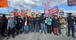 Acto del comité del Frente de Izquierda en Mercado Libre: “Hay que organizarse contra la usura de Galperín”