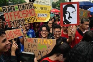 Brasil: derrotemos a Bolsonaro y Trump en las calles y en las urnas