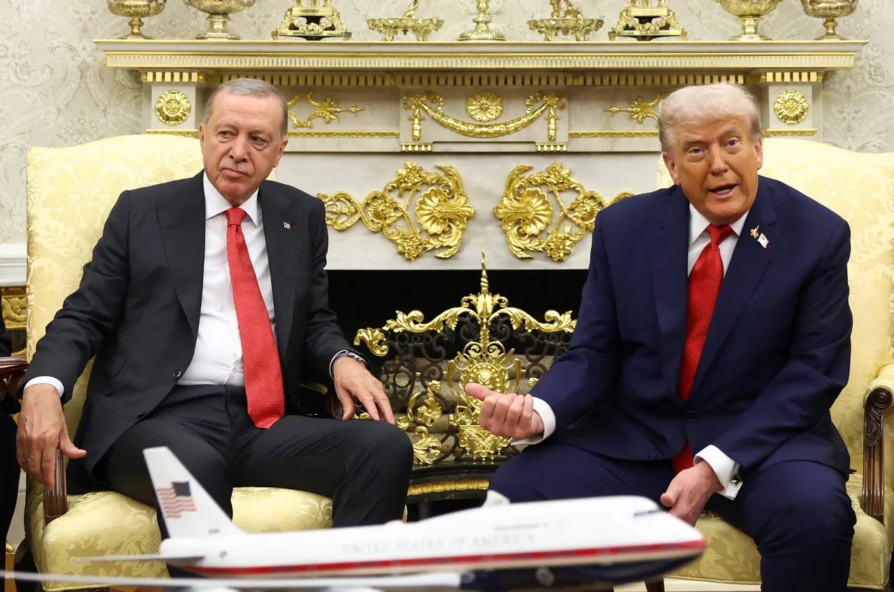 Contra el acuerdo Turquía-Arabia Saudita-Pakistán