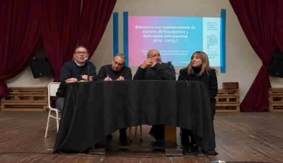 Un encuentro del gobierno bonaerense para cooptar a los centros de estudiantes terciarios