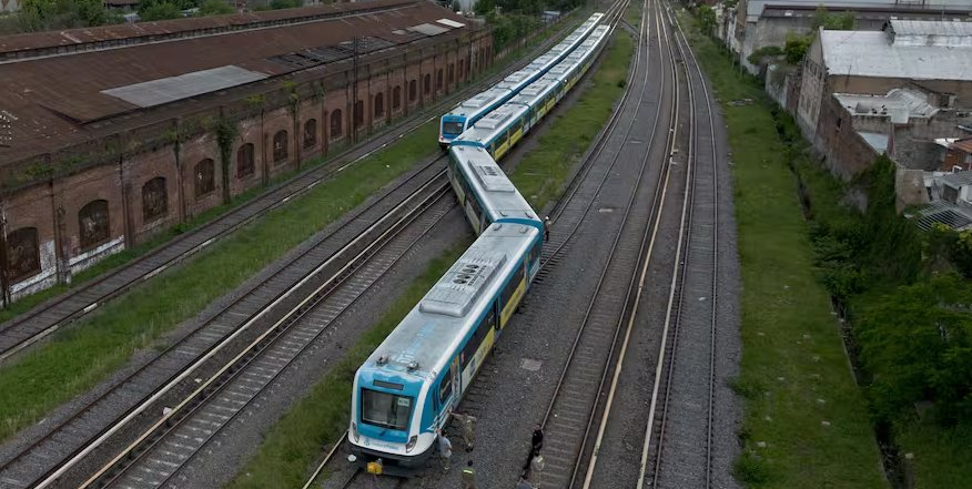 El descarrilamiento del tren Sarmiento y el ajuste de Milei