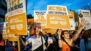 Terapias de "conversión de la homosexualidad": Llaryora en el bando reaccionario de las iglesias evangélicas