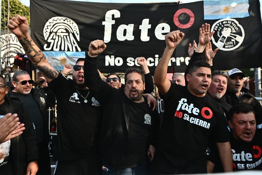 La Justicia suspende el desalojo a los obreros de Fate, ¡todo el apoyo hasta ganar!