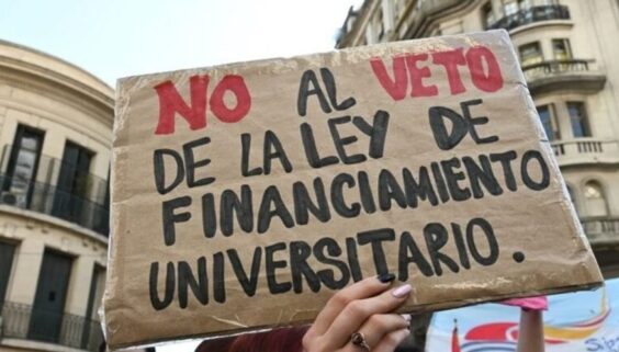 La "paritaria" universitaria fue una farsa