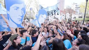 Kicillof y Máximo Kirchner convierten la movilización por “la Noche de los Lápices” en un campo de batalla de la interna del PJ