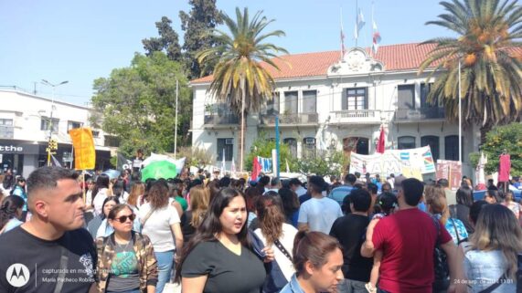 Quintela ataca otra vez a la docencia, respondamos con un plan de lucha desde las escuelas