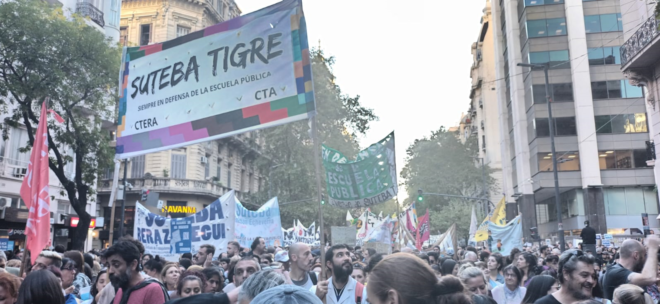 Más de 500 docentes de Tigre marcharon en defensa de la educación pública