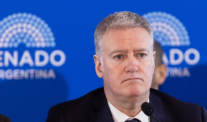 El juez promovido por Milei y votado por el peronismo archivó una causa que compromete al gobierno